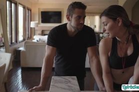 Curvy shemale licks and fucks the hairy ass of her step