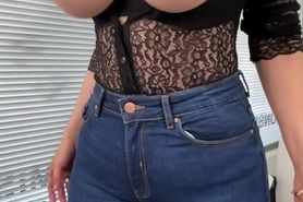 Nanda Shaking Tits 1