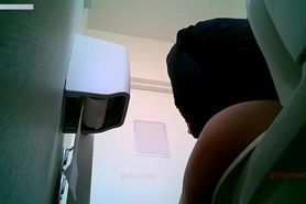 Mix of 8 Girls caught Peeing at Church