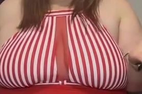 AI BBW in a Swimsuit Uses You POV