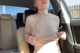 Stepsister squirts in car
