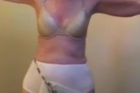 Vieille soumise