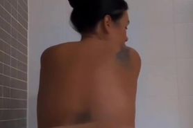 Ariadna Arantes 9