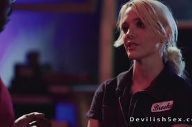 Dude hard fucks sweaty busty blonde babe