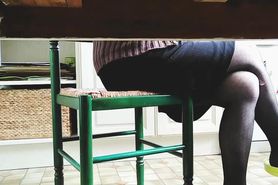 LES CUISSES DE NICOLE