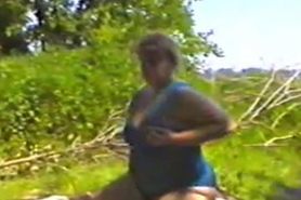 Katja Schu beim wichsen und Fremdschwanz lutschen